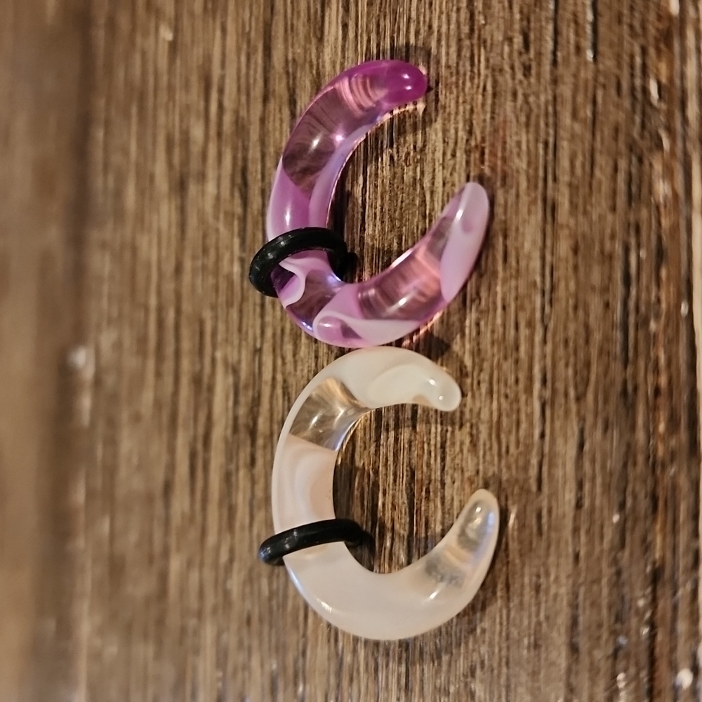14g Tapered Hoops